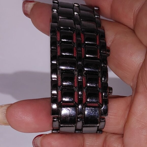 Men's Lava Iron Metal LED Faceless Bracelet Wrist Watch - Picture 2 of 10